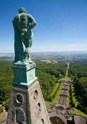 معلم تذكاري في كاسل، ألمانيا (ar); Bergpark Wilhelmshöhe Hercules Monument - Kassel, Germany ...
