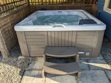 This filter does not have minerals embedded in the filter media. Master Spa Legacy Hot Tub 5/6 Person Jacuzzi Delivered And ...