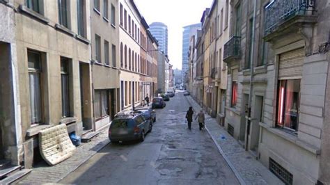 Bruxelles Vers La Fin De La Prostitution Dans Le Quartier De L Alhambra Rtbf Actus