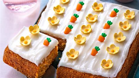 My stepmom is an amazing woman who makes my dad very i've never made carrot cake but have been dying to try a recipe as my mom kept mentioning. Carrot cake : découvrez les recettes de cuisine de Femme ...