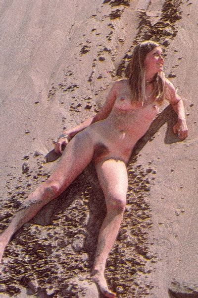 Mujeres Naturales En Topless Alta California