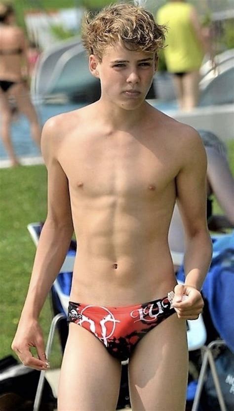 Ben On Twitter In Teenage Boy Fashion Speedo Boy Guys In Speedos