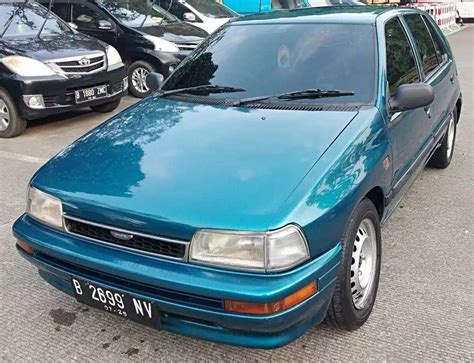 Daihatsu Charade Winner Tahun 1995 Lacak Harga