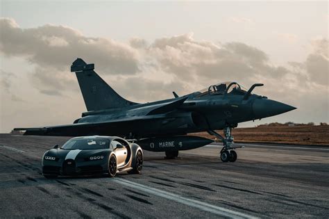 A Bugatti Chiron Challenges A Rafale Fighter Jet On The Runway Aerotime