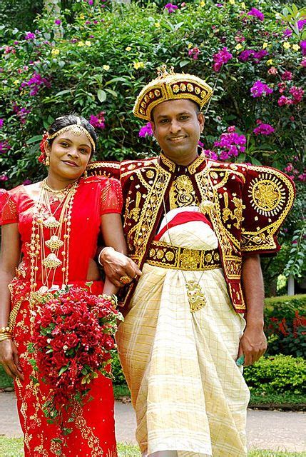 Sri Lanka Stunning Wedding Dresses Traditional Wedding Attire