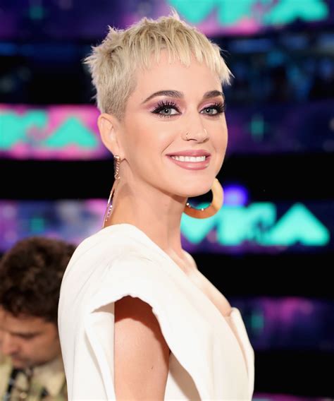 43 Top Pictures Katy Perry Short Blonde Hair Katy Perry Hair Her Best