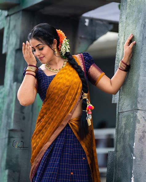 Malayalam Actress Hot Photos Shamna Kasim Very Glamours And Cute