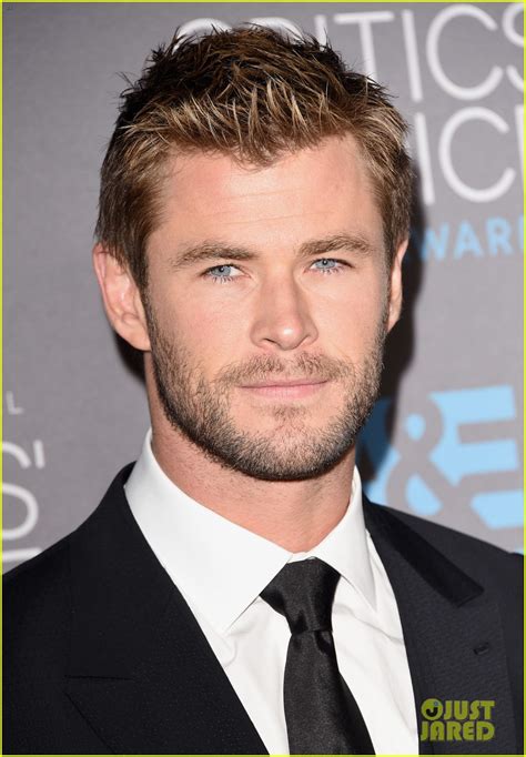 Chris Hemsworth Brings The Handsome To Critics Choice 2015 Photo