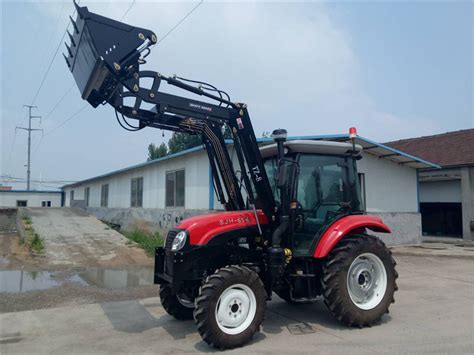 4 In 1 Bucket Farm Tractor Front End Loader Excavator China Tractor