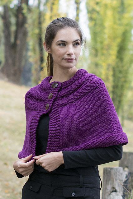 This Capelet Is A Free Pattern Capelet Knitting Pattern Knitted Cape