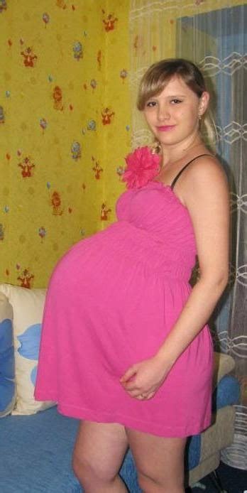 Pregnant Women Beautiful Twinner