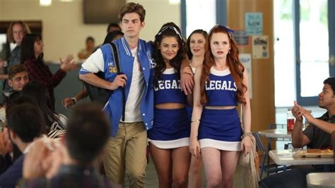 Best Teen Movies On Netflix 2020 Popsugar Entertainment Qualads