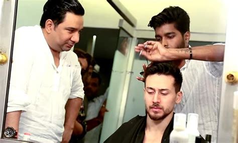 Aggregate More Than 81 Baaghi 2 Hairstyle Cutting Super Hot In Eteachers