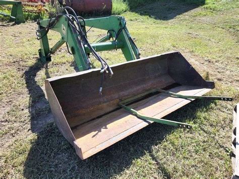 John Deere 148 Loader 7 Bucket All Brackets Are There Came Off John