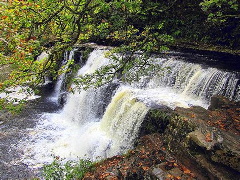 Sgwd Y Pannwr Ystradfellte Powys Wales Waterfalls On