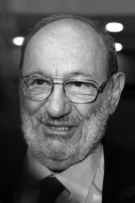 In der erfolgsserie geht es um die beziehungsgeschichten eigenständiger liebespaare, welche nach einigen konflikten. rote rosen star gestorben - images,videos about news