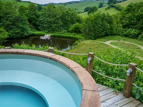 Glamping With Hot Tub South West Longlands Devon