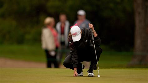 Golf Authorities May Ban Use Of Long Putter