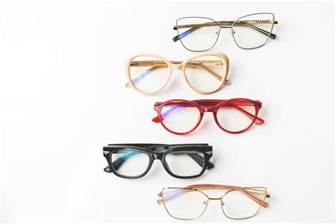 Selecting Frames For Eyeglasses Choosing Best Glasses For You