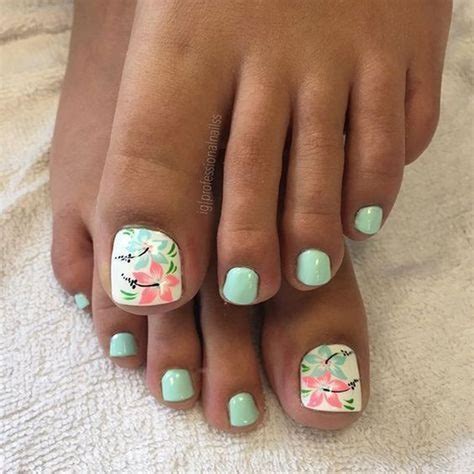 20 Classy Nails Art Design That Ready For Summer Beach Toe Nails Summer Toe Nails Cute Toe