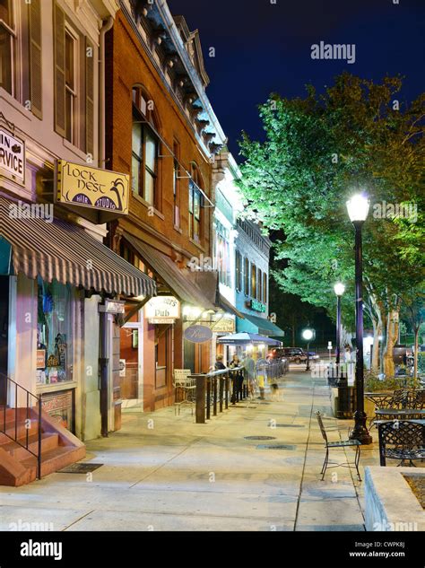 College Ave In Downtown Athens Georgia Usa Stock Photo Alamy