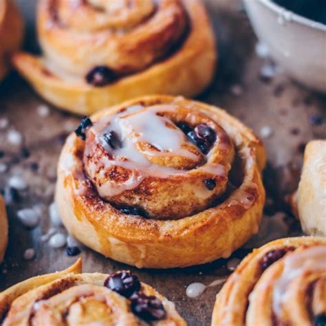 Cinnamon Raisin Rolls Recipe Vegan And Soft Klara S Life