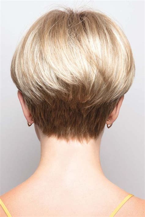 Ja 17 Sannheter Du Ikke Visste Om Short Wedge Haircut Back View