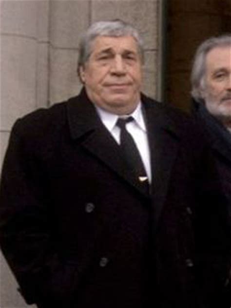 Monthuys pere et fils (2). Jean-Pierre Castaldi : Filmographie - AlloCiné