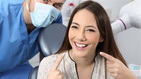 Crucial Considerations When Selecting A Dentist In Sherman Oaks For Optimal Oral Health Tech
