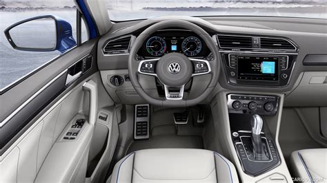 2015 Volkswagen Tiguan Gte Plug In Hybrid Concept Interior Caricos