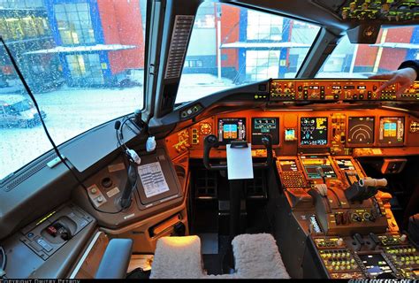 1280 x 865 jpeg 119 кб. Boeing 777-21B/ER cockpit | コックピット
