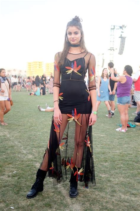 music festival inspired summer outfits wearing tips makeups hairstyles ideas you need try