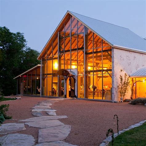 Say i do to one of these charming barn. 16 Stunning Outdoor Wedding Venues of 2018