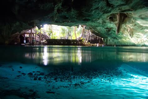 Beautiful Underwater Cave Beautiful