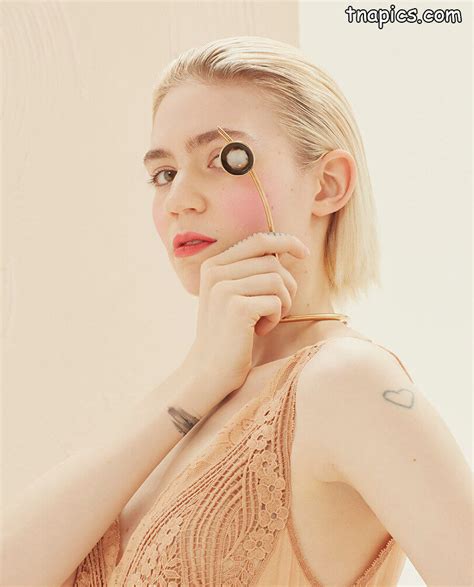 Grimes Nude And Topless Pics Celeb Titty