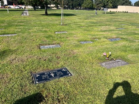 Rose Hills Cemetery Located In Whittier California Allheadstones