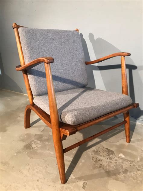 Experience the quality of reproduction eames chairs without blowing your budget. Danish Mid-Century Modern Lounge Chair For Sale at 1stdibs