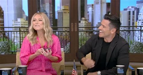 Live Viewers Slam Kelly Ripa Teasing Mark Consuelos For Snoring In