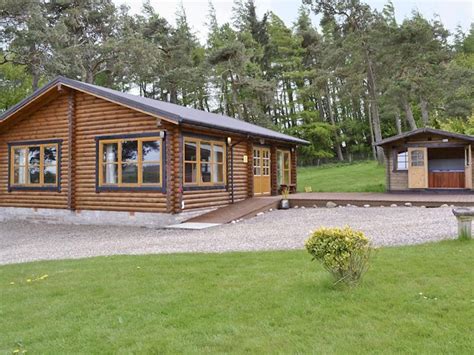 Log cabin scotland offers a unique selection of scottish self catering log cabin holiday accommodation in riverside and woodland settings. Ashknowe Log Cabin - Holiday Lodge Park in Aberdeenshire ...