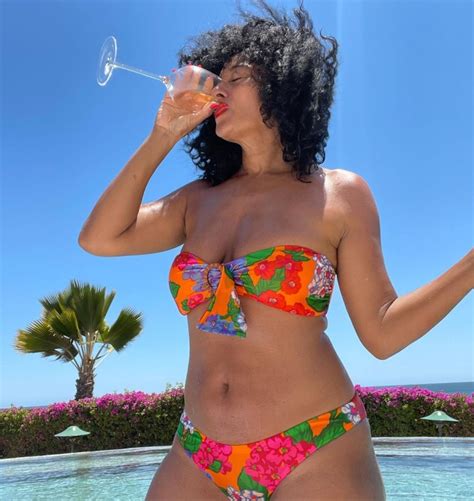 Tracee Ellis Ross Stuns In A Floral Bikini And More Star Snaps Page Six