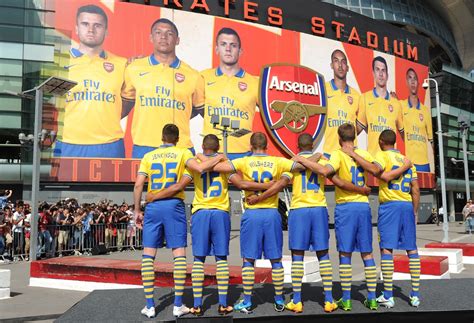 Arsenal 13 14 2013 14 Away Kit Released Footy Headlines