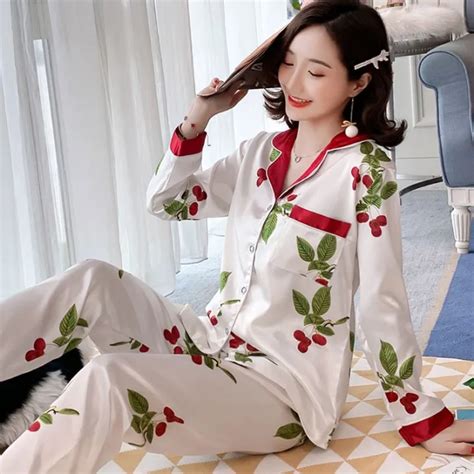 Womens Silk Longsleeve Sleepwear Pajama Terno Set Lazada Ph