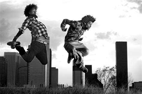 Fileles Twins Jump Wikimedia Commons