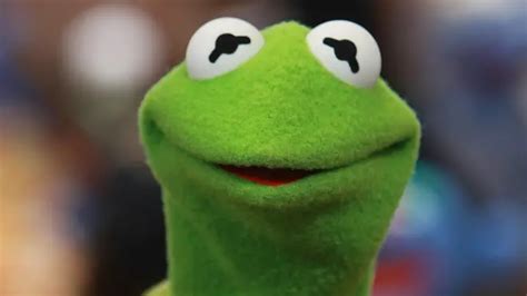 Who Voices Kermit The Frog The History Behind The Muppet Legend Smooth