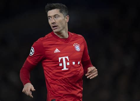 In addition, livesport.com provides statistics (ball possession, shots on/off goal, free kicks, corner kicks, offsides. Top 5 Goal scorers of the 2019-20 Bundesliga season