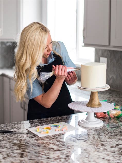 Buttercream Rainbow Tutorial Cake By Courtney