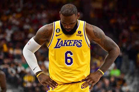 Lebron James Says The New Look Lakers Cant Waste Any Days Silver