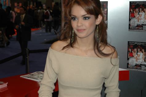 Daisy Marie At The Avn Expo You Can Follow Daisy On T Flickr