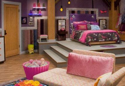Igot a hot room is the fourth season premiere episode of icarly, and see more ideas about icarly bedroom, dream bedroom and bedroom decor.explore kendall reihs s board icarly bedroom on. Lofted bed platform. | Habitaciones juveniles, Dormitorios ...
