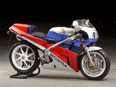 Extreme rider beginner dirt bike. Neo-Riders: The Top 7 Best 750cc Sportbike of All-Time